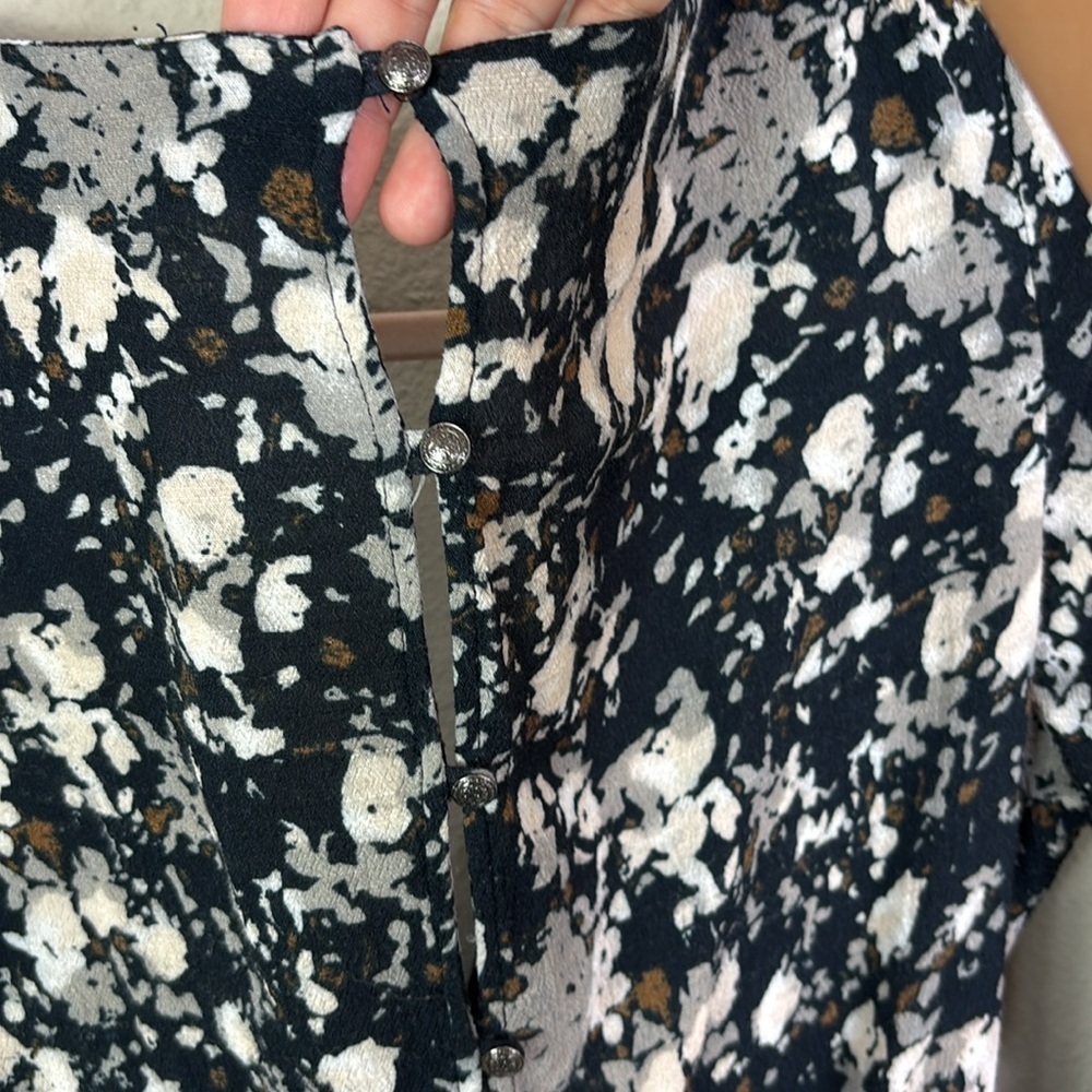 Free People Floral Romper Playsuit Black All The Right Ruffles Bell Sleeve M - Picture 7 of 15